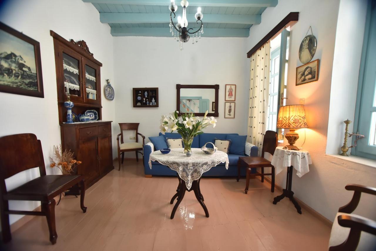Traditional House By The Sea Mandraki  Екстер'єр фото